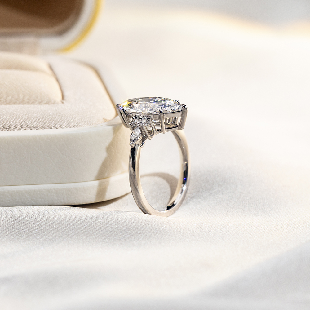Marquise Cut Lab Grown Diamond 2.7CT Solitaire D VVS2 18K White Gold Ring MSR-1677
