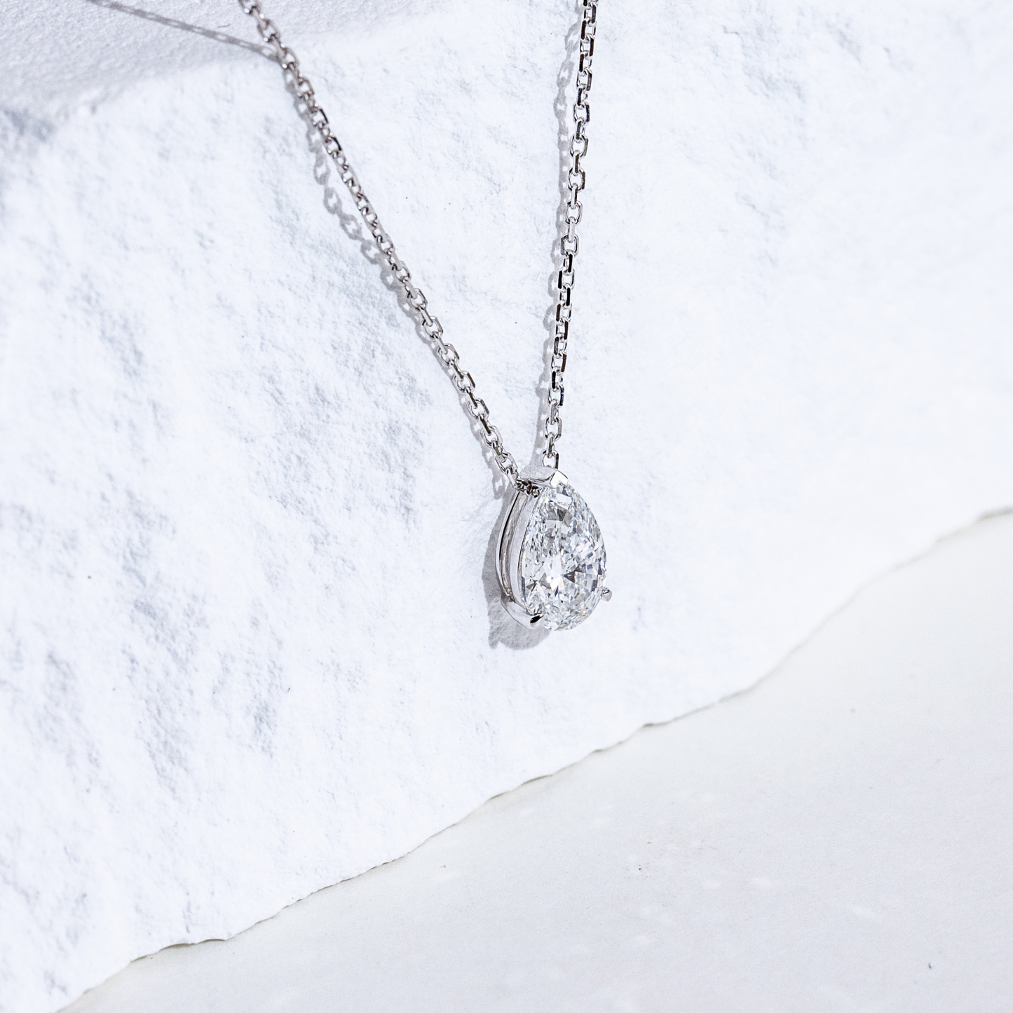 MissDiamond Pear Cut Lab Grown Diamond 0.9CT E VVS2 Platinum Pendant Necklace MSN-904