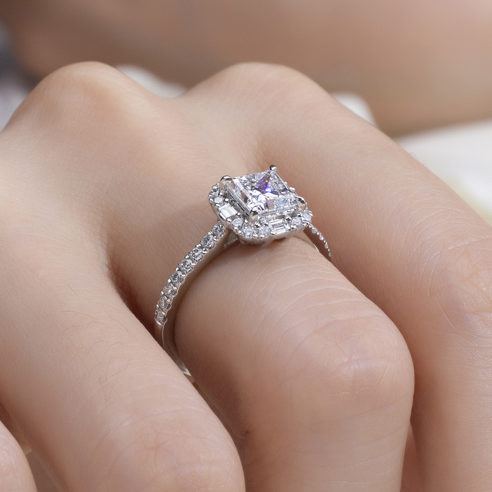 MissDiamond Princess Cut Lab Grown Diamond 1.037CT D VVS2 Platinum Halo Ring MSR-1996