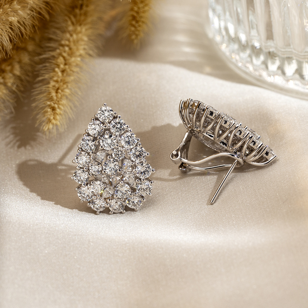 Pear Shape Lab Grown Diamond D VVS2 18K White Gold Earrings MSE-775