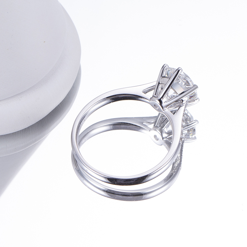 MissDiamond Lab Grown Diamond 5.05CT G VS1 Platinum Halo Ring MSR-799