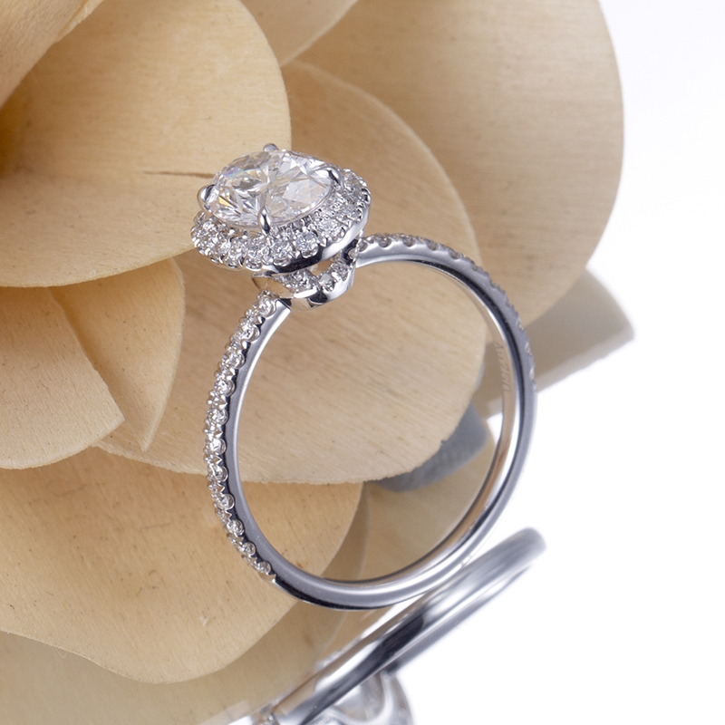 MissDiamond Lab Grown Diamond 6.04CT D G VS1 VVS2 Platinum Halo Ring MSR-828