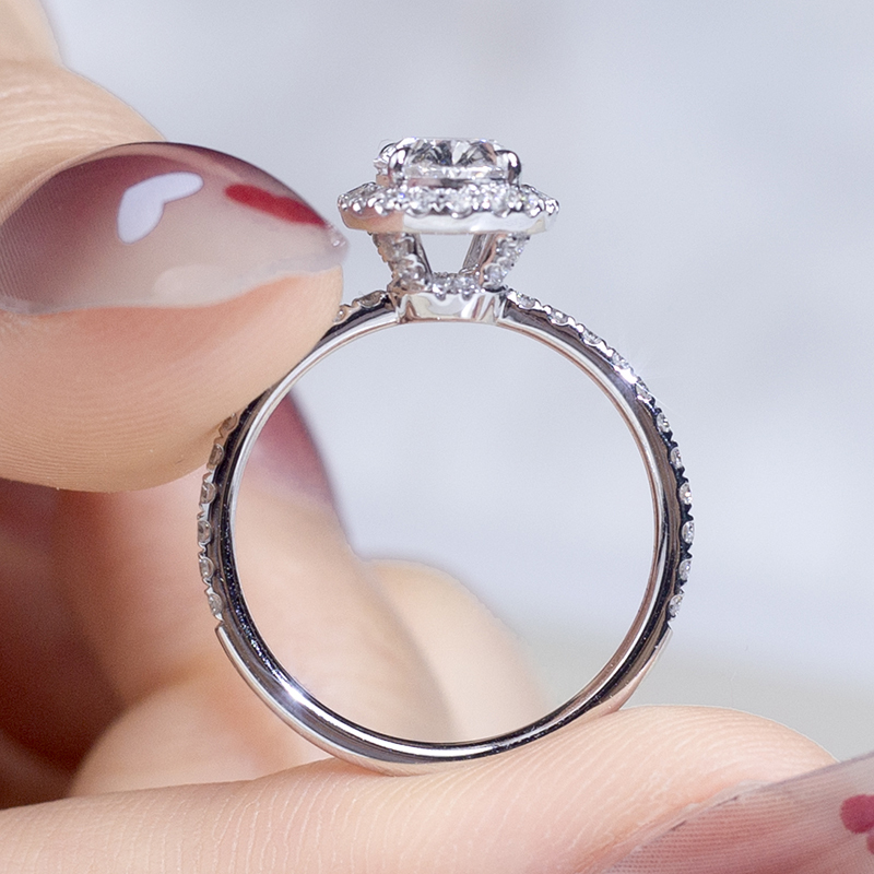 MissDiamond Lab Grown Diamond 6.04CT D G VS1 VVS2 Platinum Halo Ring MSR-828