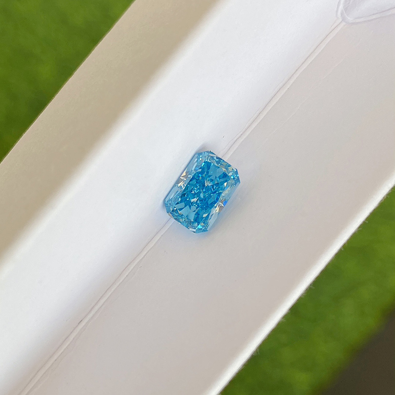 CVD AG-406 Radiant 2.2CT Blue VS Lab Grown Diamond