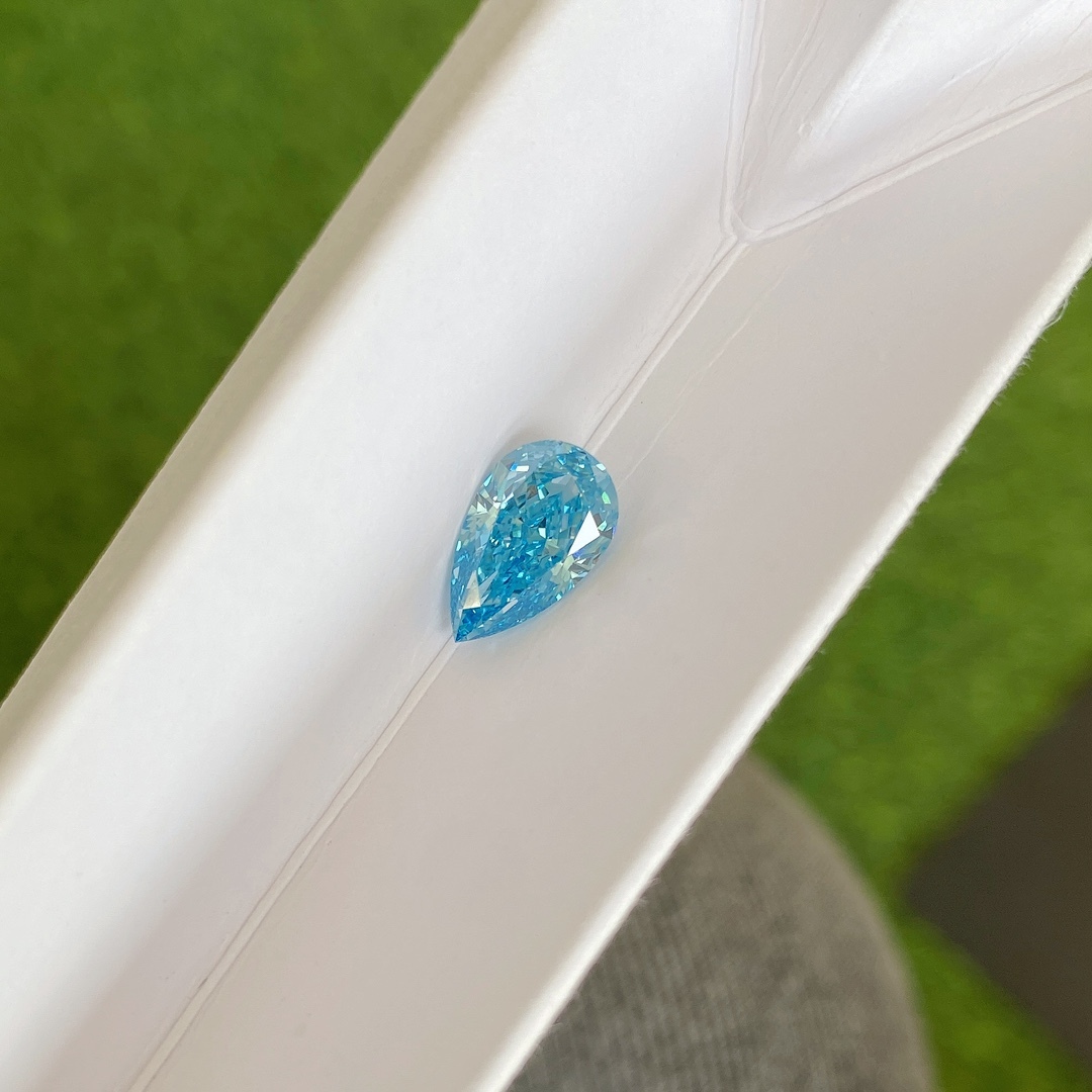 CVD AG-439 Pear 2.5CT Blue VS2 Lab Grown Diamond