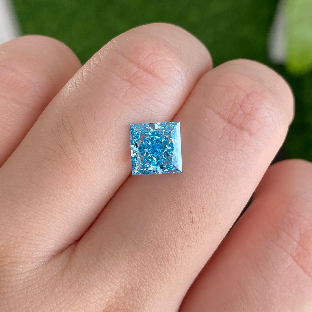 CVD AG-436 Princess Square 2.4CT Blue VS Lab Grown Diamond