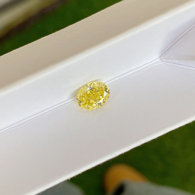 MissDiamond HPHT LG582353137 Oval Shape 1.64CT Fancy Vivid Yellow VS1 VG GD Lab Grown Diamond