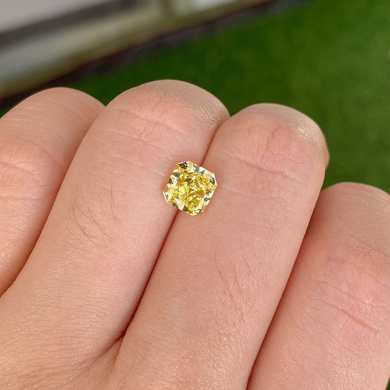 MissDiamond HPHT LG578314633 Radiant Shape 1.25CT Fancy Intense Yellow VS1 VG VG Lab Grown Diamond
