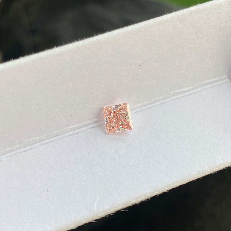 MissDiamond HPHT LG654489682 Princess Square Shape 1.01CT Fancy Intense Pink VS1 EX VG Lab Grown Diamond