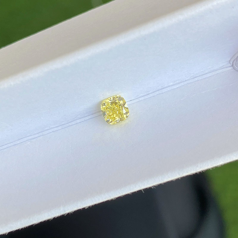 MissDiamond HPHT AZ-190 Cushion Shape 0.642CT Yellow N VS Lab Grown Diamond