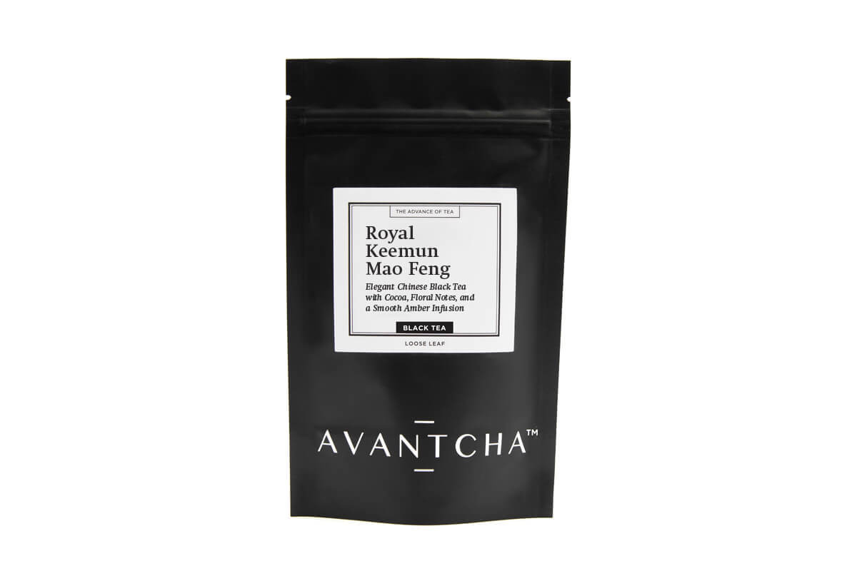 An airtight, elegant pouch of loose leaf black tea