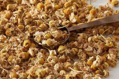 Organic Chamomile Blossoms