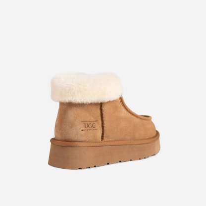 Boty se zipem na platformě Ugg Della