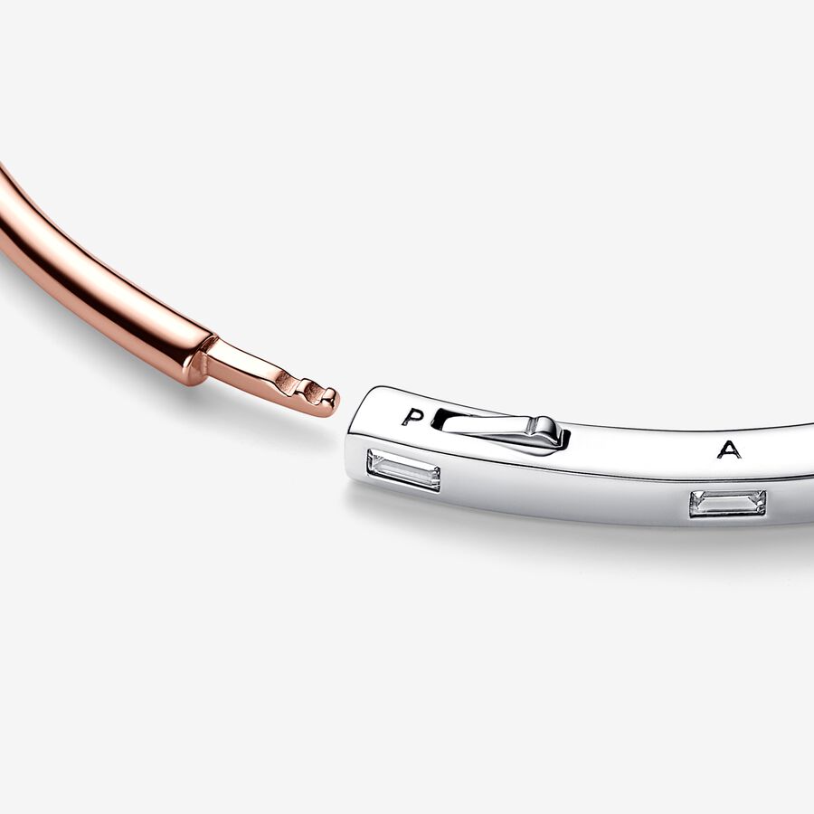 Pevný náramok v dvoch odtieňoch s pavé I-D, Pandora Signature