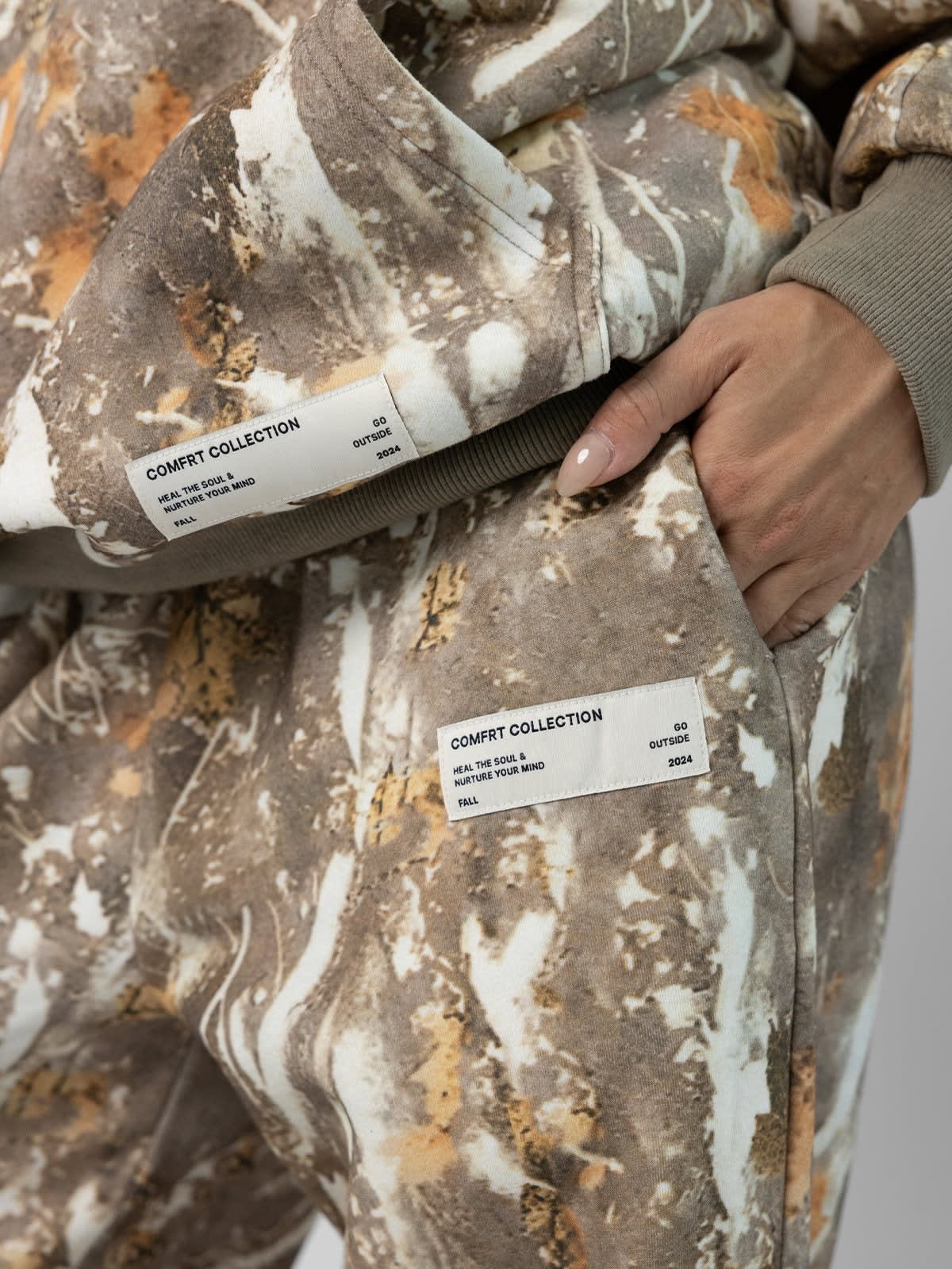 Mikina s kapucňou Camo