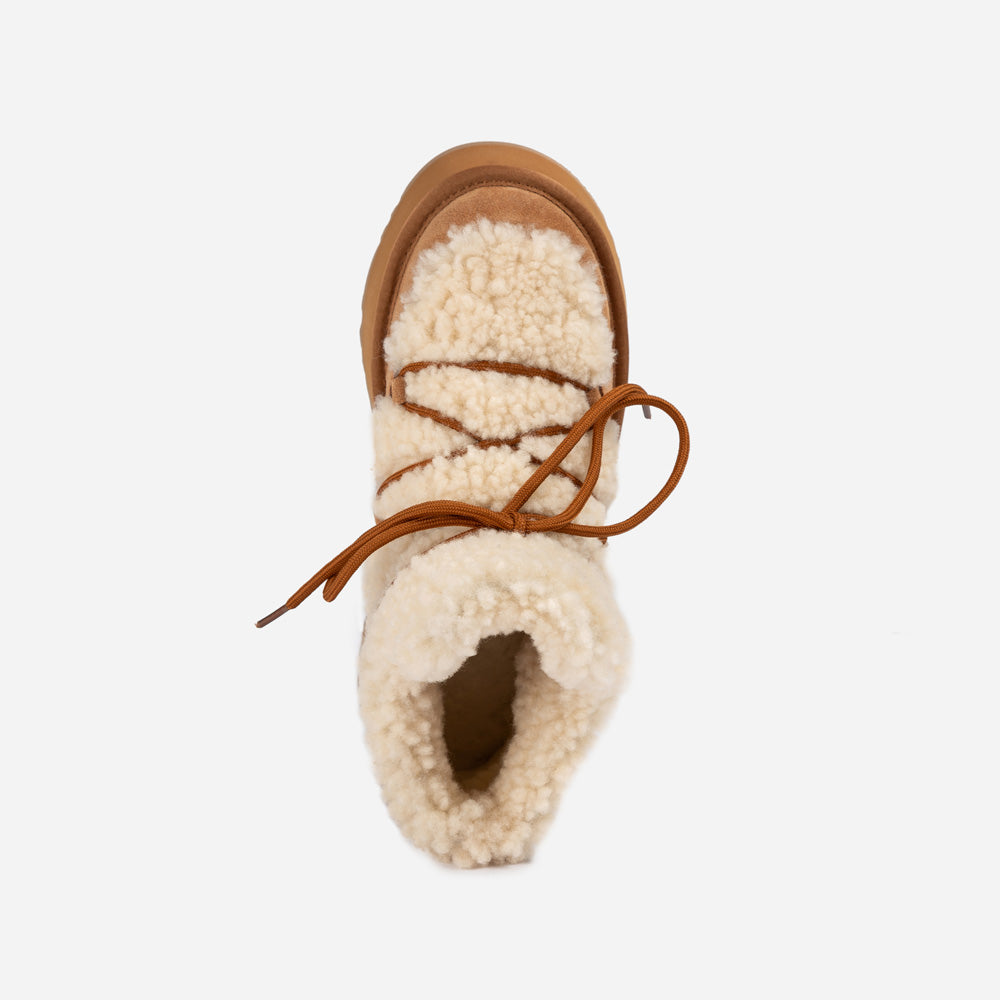 Ugg Classic nadýchané mini boty na šněrování na platformě (4,5 cm) (voděodolné)