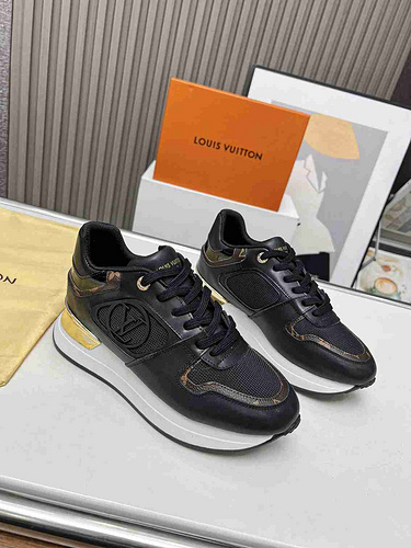 Louis Sneakers #35