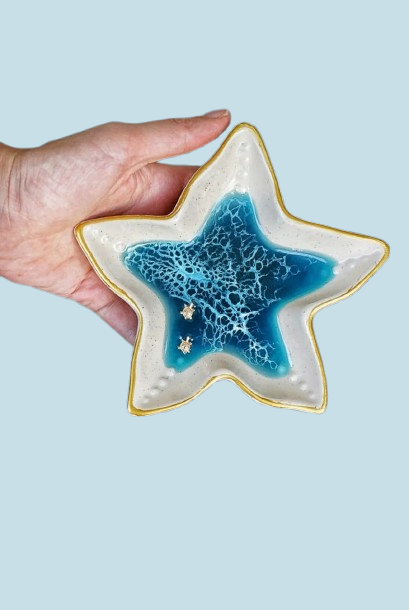 Ocean Wave Jewelry Dish – Glowing Starfish & Turtle Resin Trinket Holder
