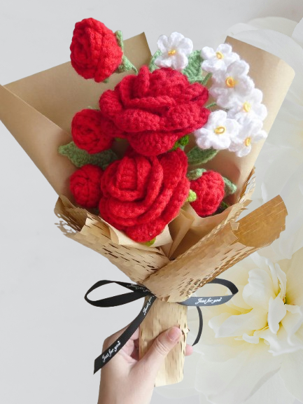 Timeless Crochet Bouquet – Perfect Gift for Mom, Girlfriend & Friends