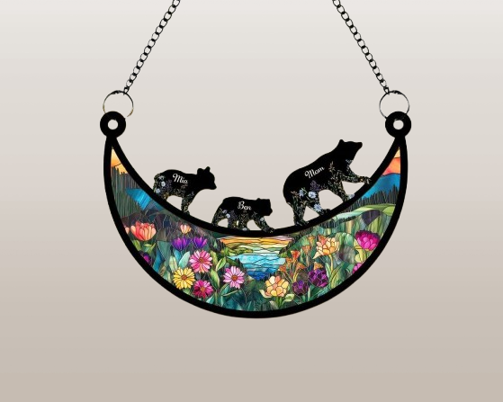 Custom Mama & Cubs Suncatcher – Handmade Bear Family Window Hanging for Mom