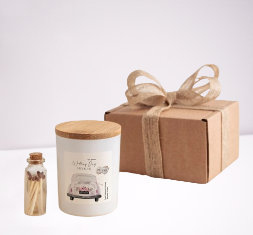Custom Wedding Soy Wax Candle - Personalized Scented Gift with Names/Date - Hand-Poured Mr & Mrs Candle