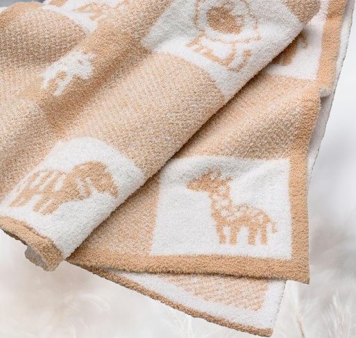 Hearts Jacquard Baby Blanket – Soft Pink and White Chenille, 30x40 Inches