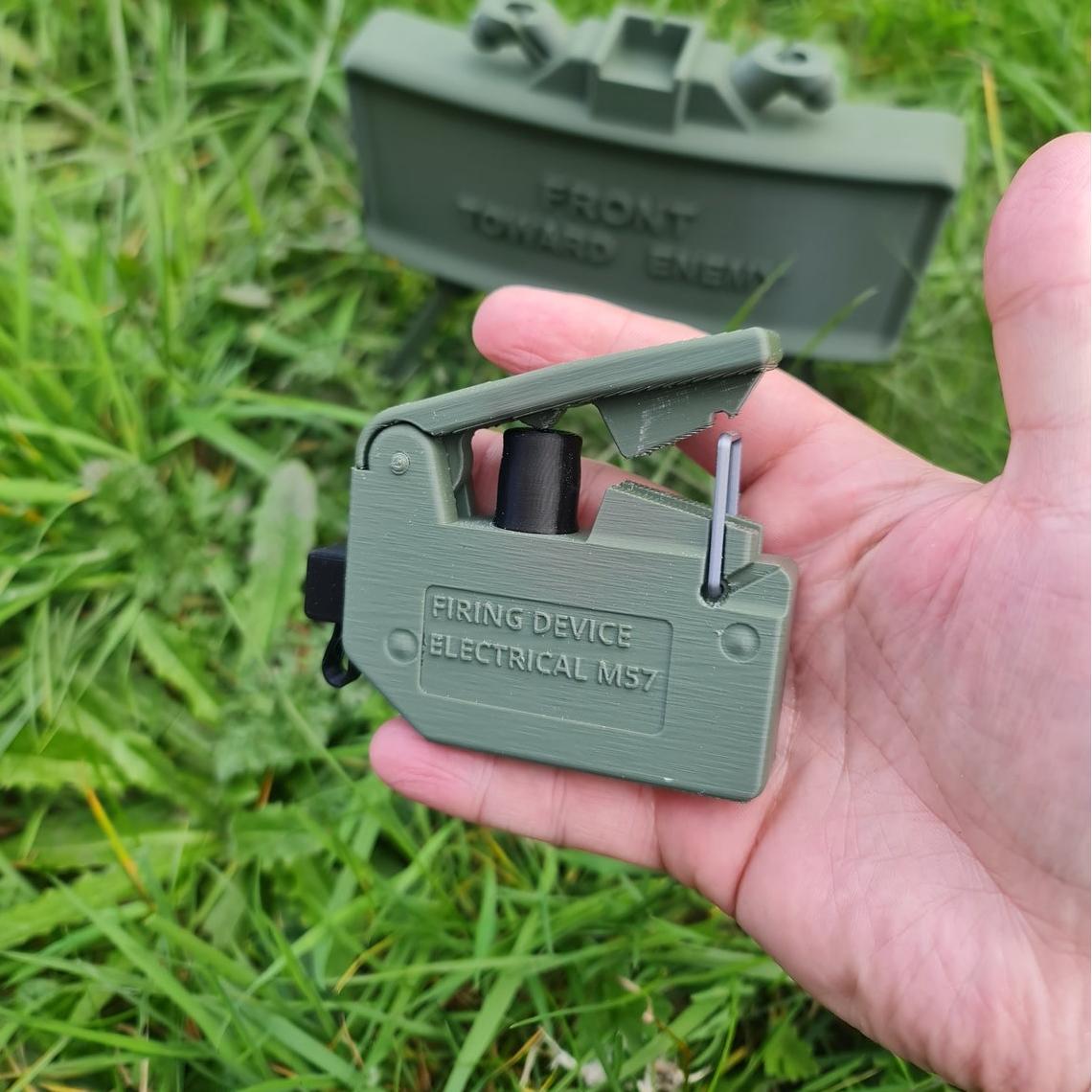 The 3D Printed Claymore mine Set