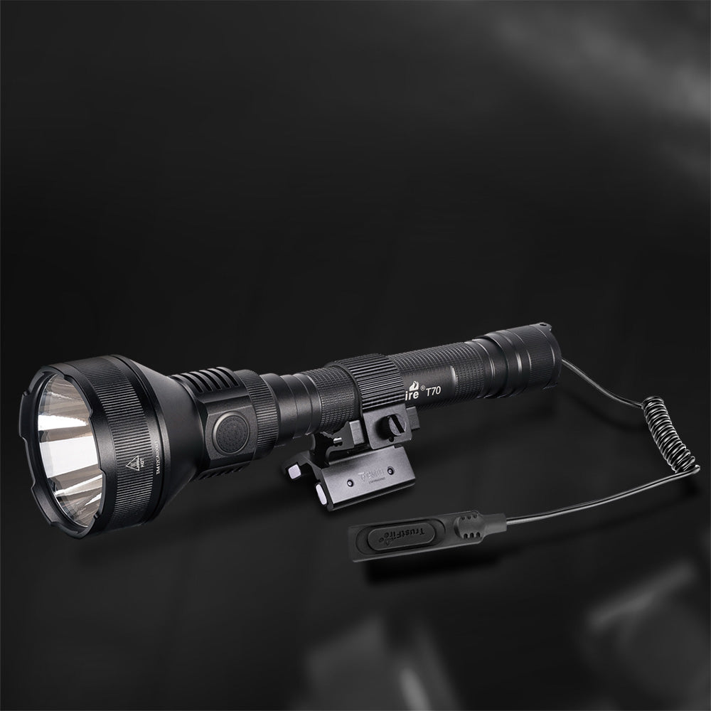 Linterna de caza TrustFire T70 de 2300 lúmenes