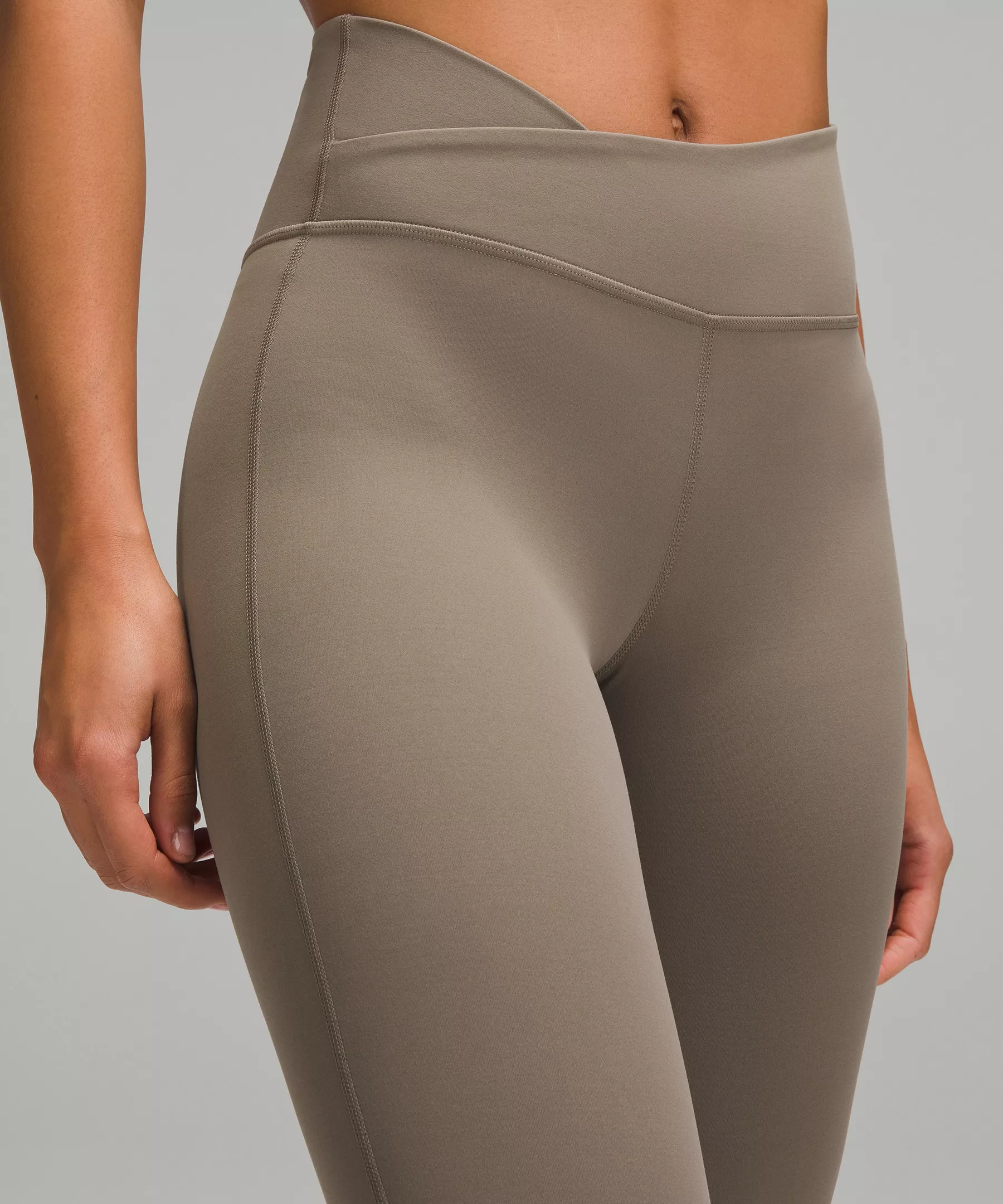 lululthtemon Align™ Asymmetrical-Waist Mini-Flared Pant 32"