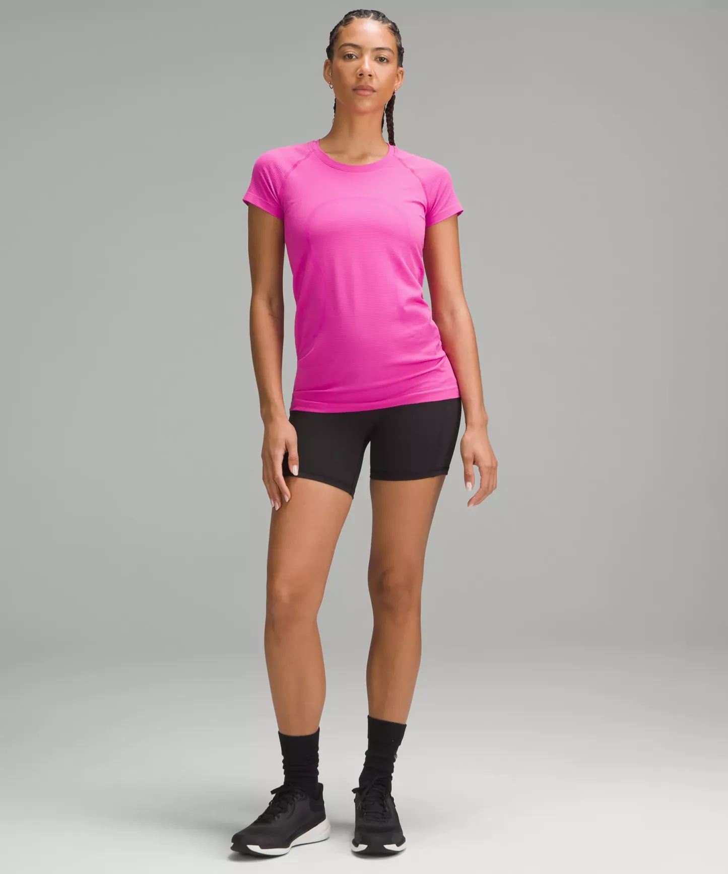Swiftly Tech Short-Sleeve Shirt 2.0 Hip Length