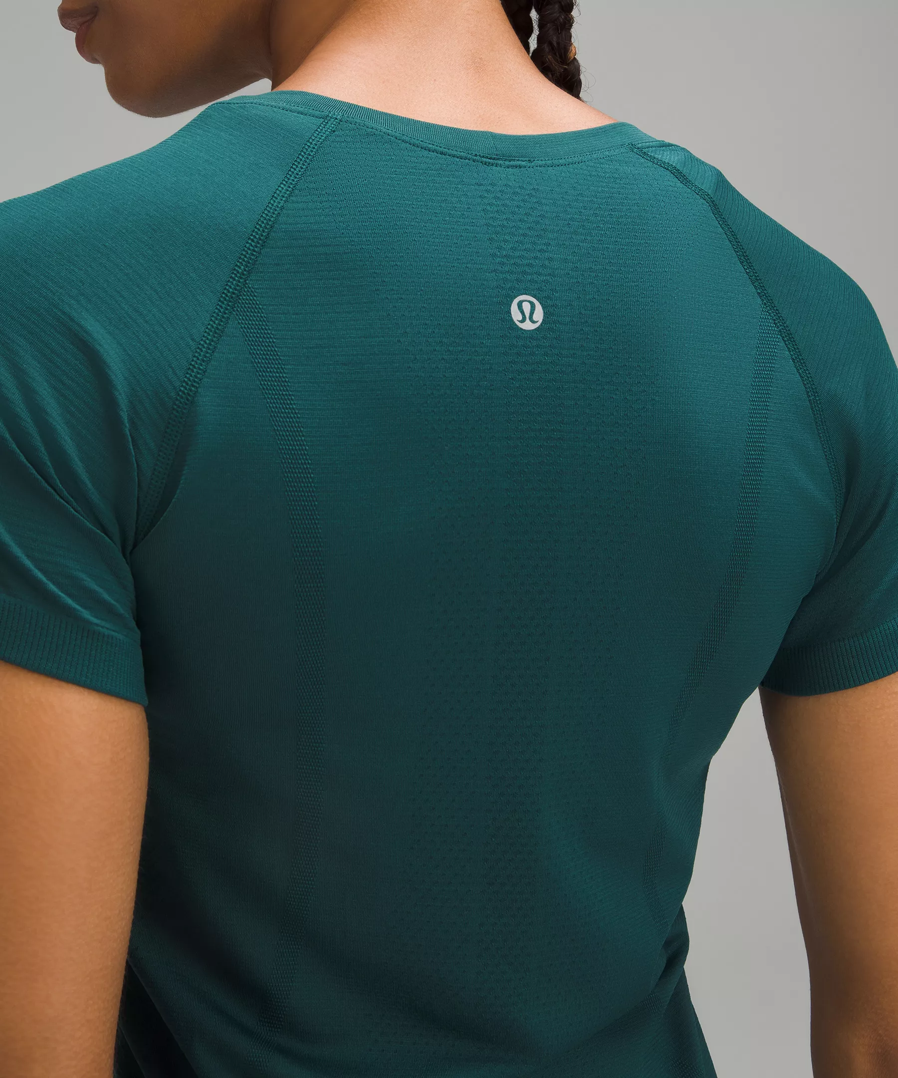 Swiftly Tech Short-Sleeve Shirt 2.0 Hip Length