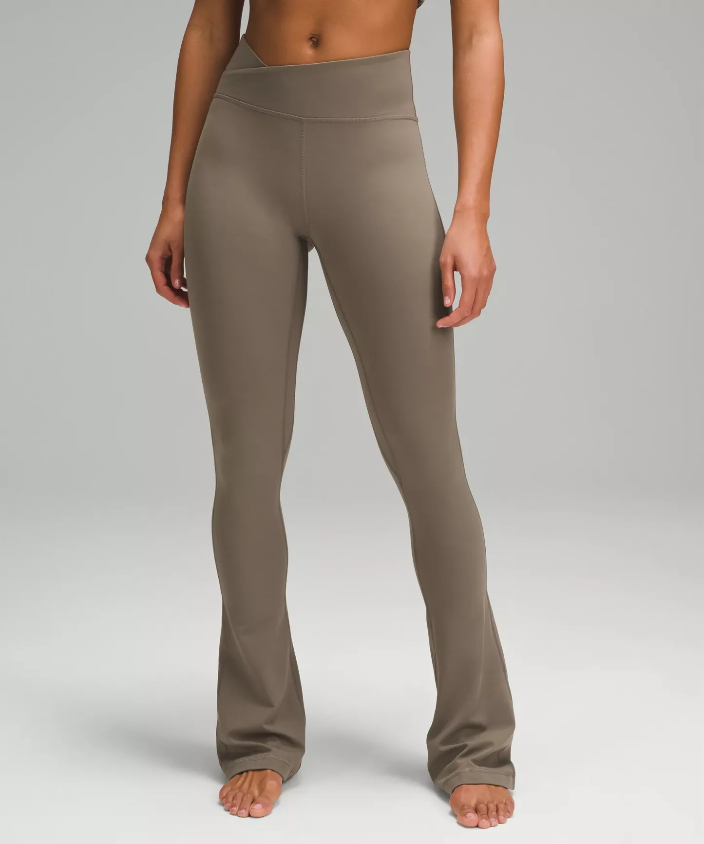 lululthtemon Align™ Asymmetrical-Waist Mini-Flared Pant 32"