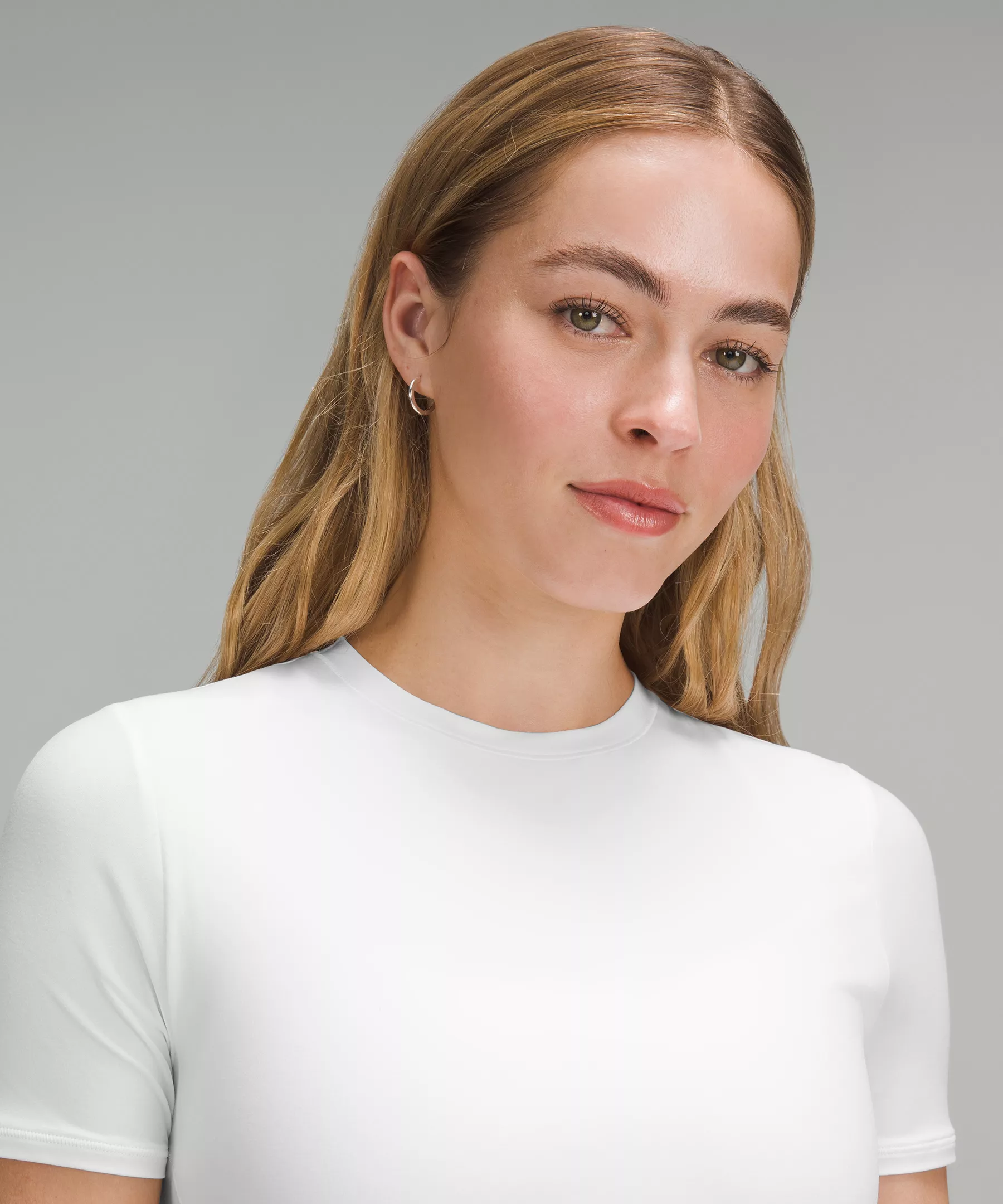 Wundermost Ultra-Soft Nulu Hip-Length Crew Short-Sleeve Shirt