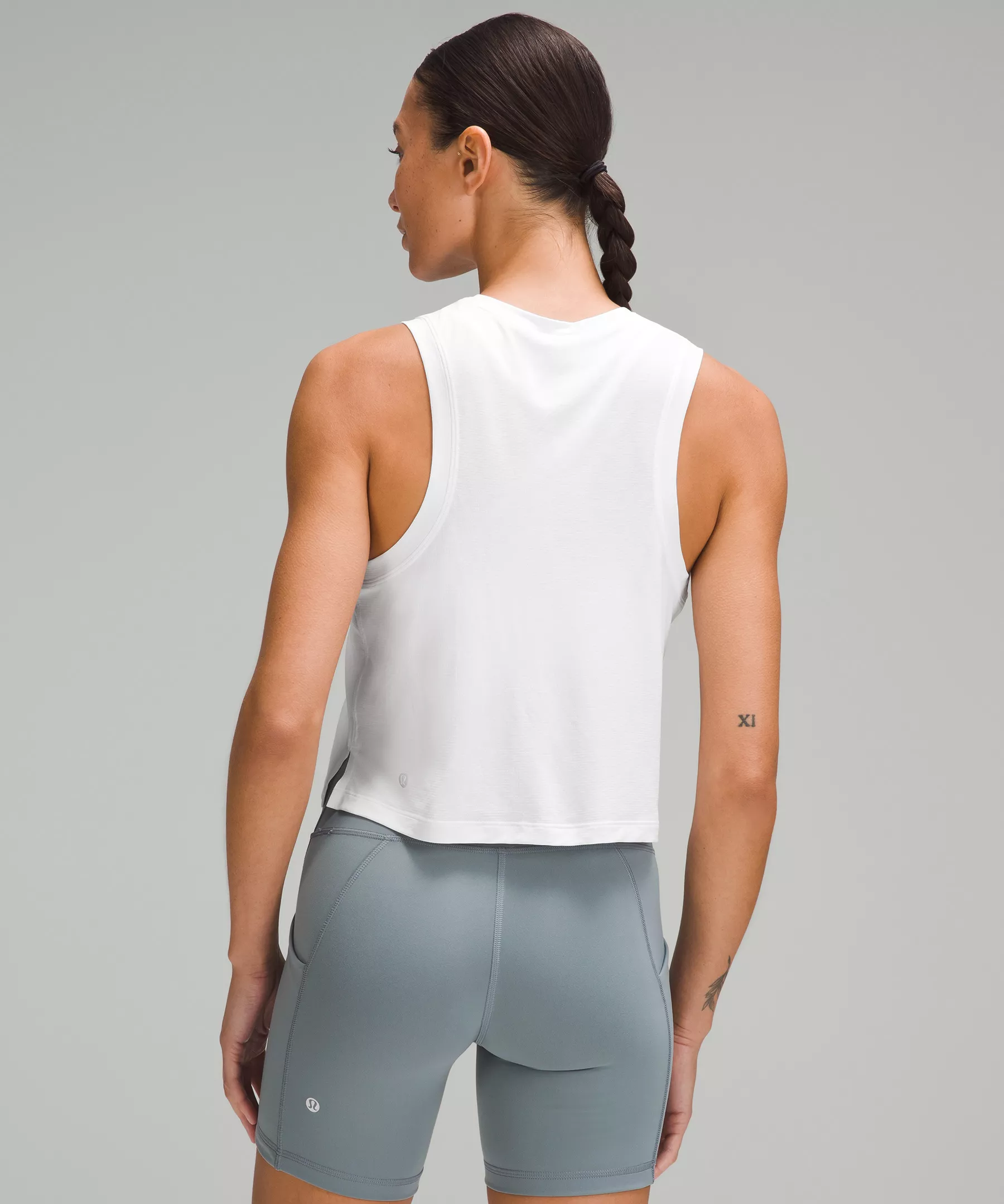 Ultralight Waist-Length Tank Top