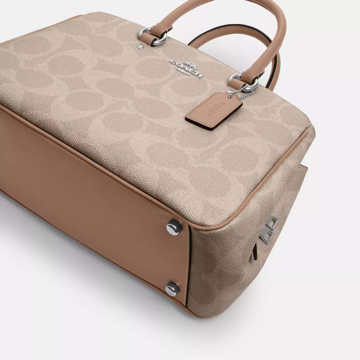 Coathtch Outlet Savannah Carryall Bag In Signature Canvas