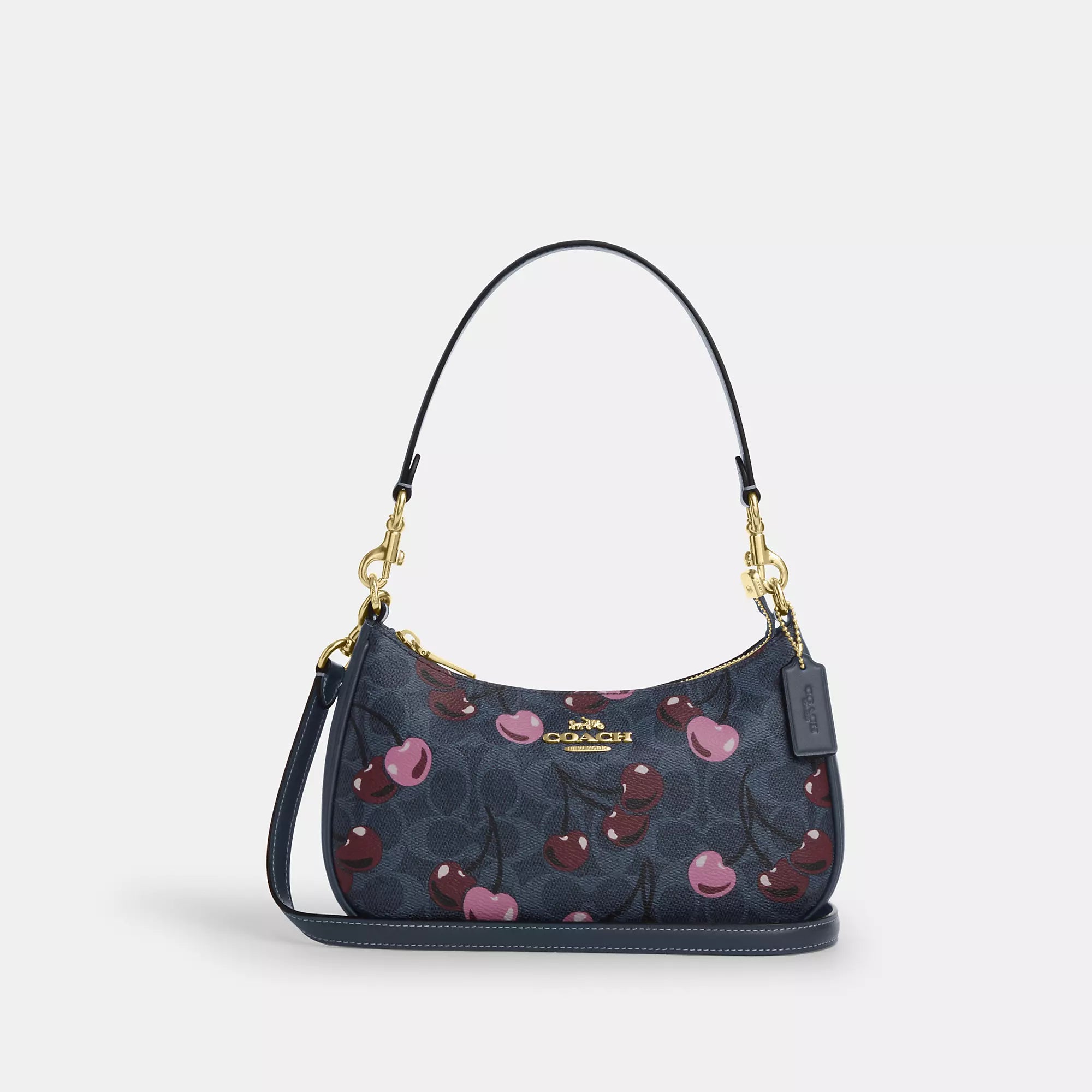 Coathtch Outlet Teri Shoulder Bag In Signature Canvas With Cherry Print