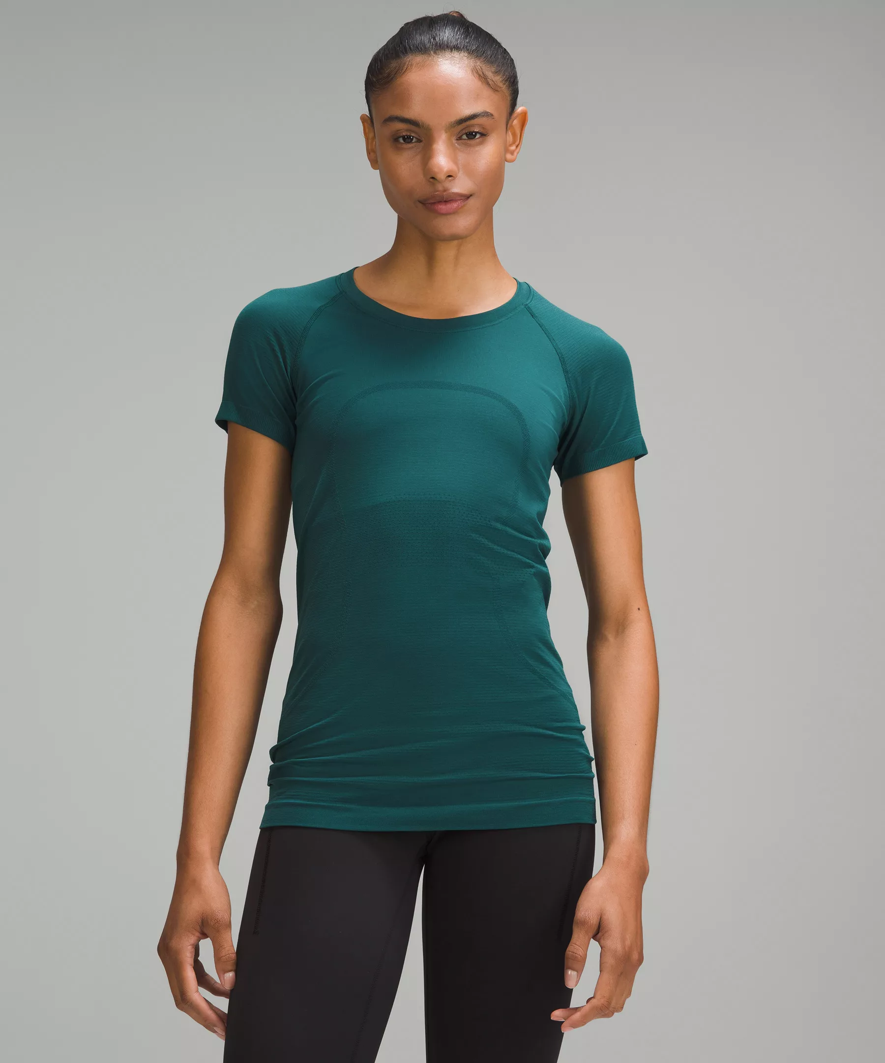 Swiftly Tech Short-Sleeve Shirt 2.0 Hip Length