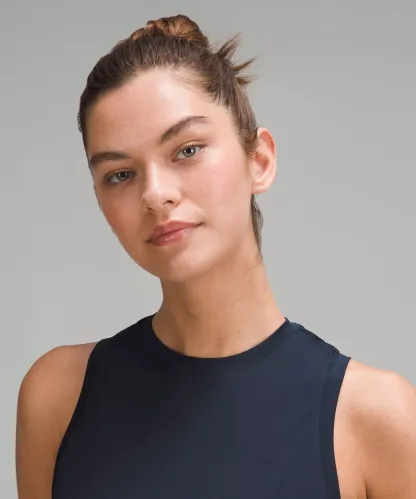 Ultralight Waist-Length Tank Top