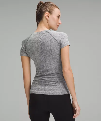 Swiftly Tech Short-Sleeve Shirt 2.0 Hip Length