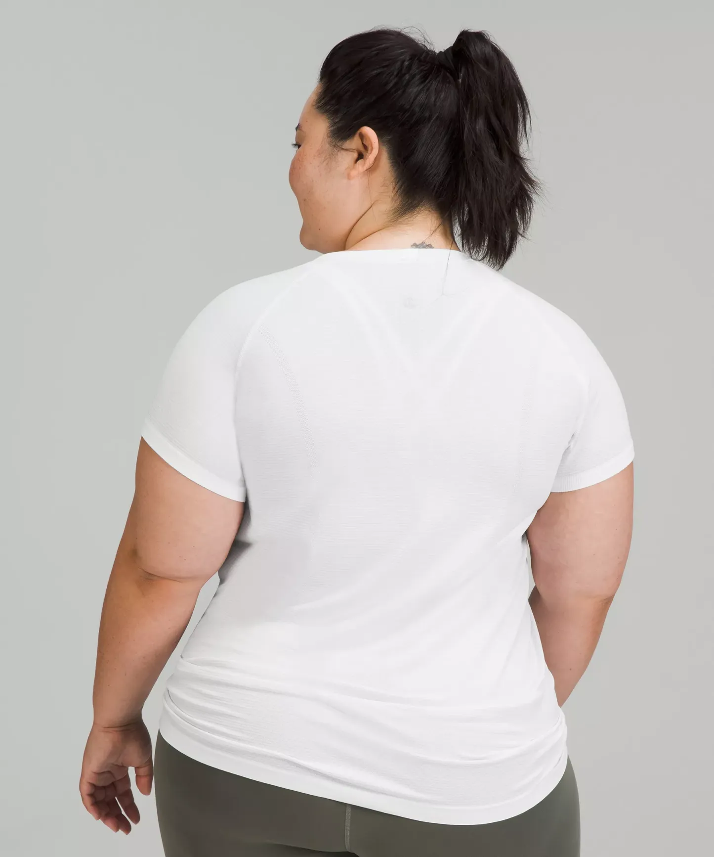 Swiftly Tech Short-Sleeve Shirt 2.0 Hip Length