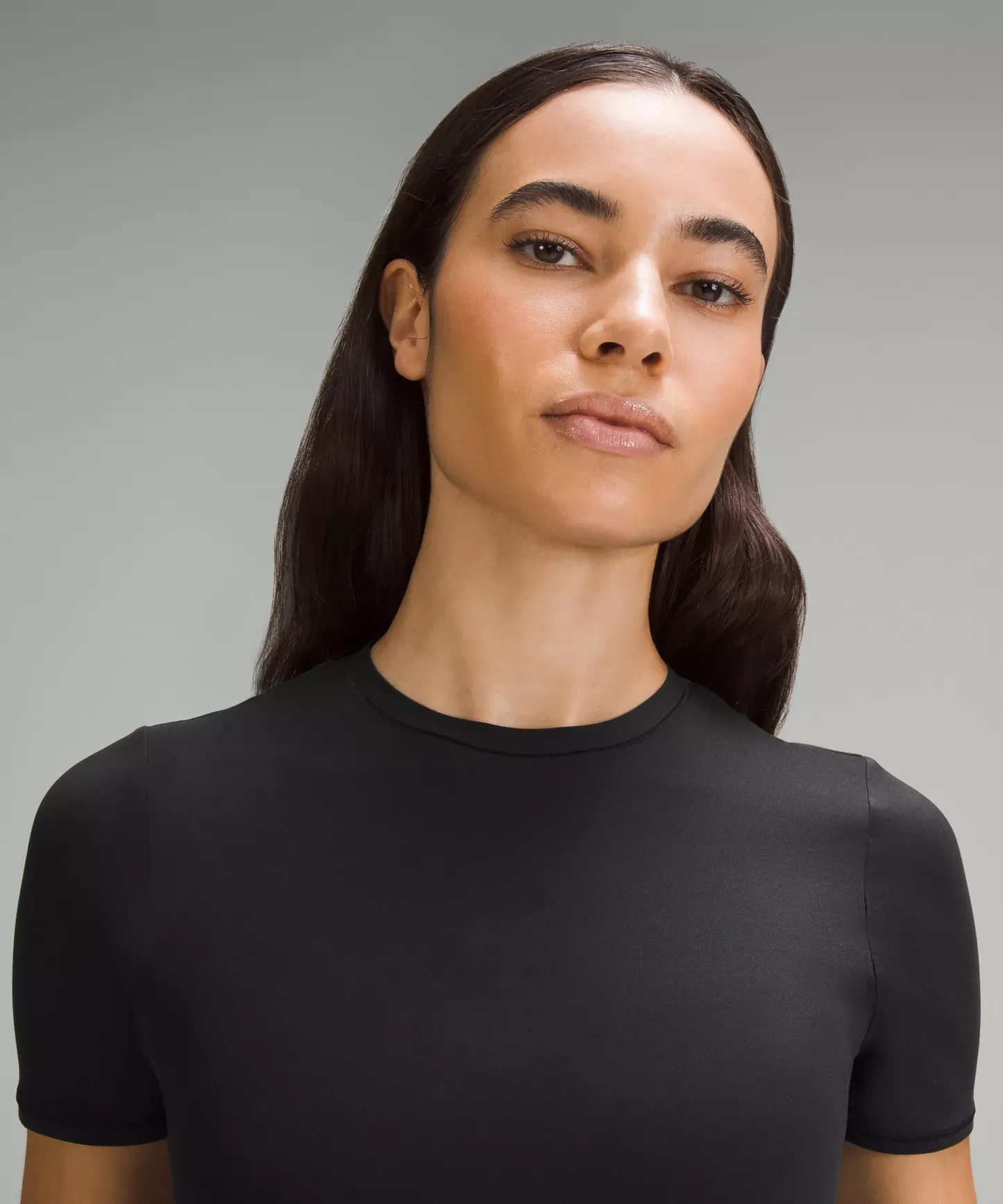 Wundermost Ultra-Soft Nulu Hip-Length Crew Short-Sleeve Shirt