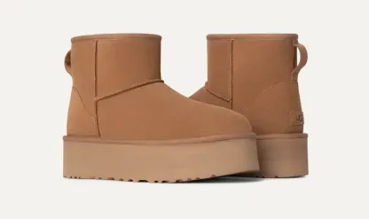 Women's Classic Mini Platform Boot