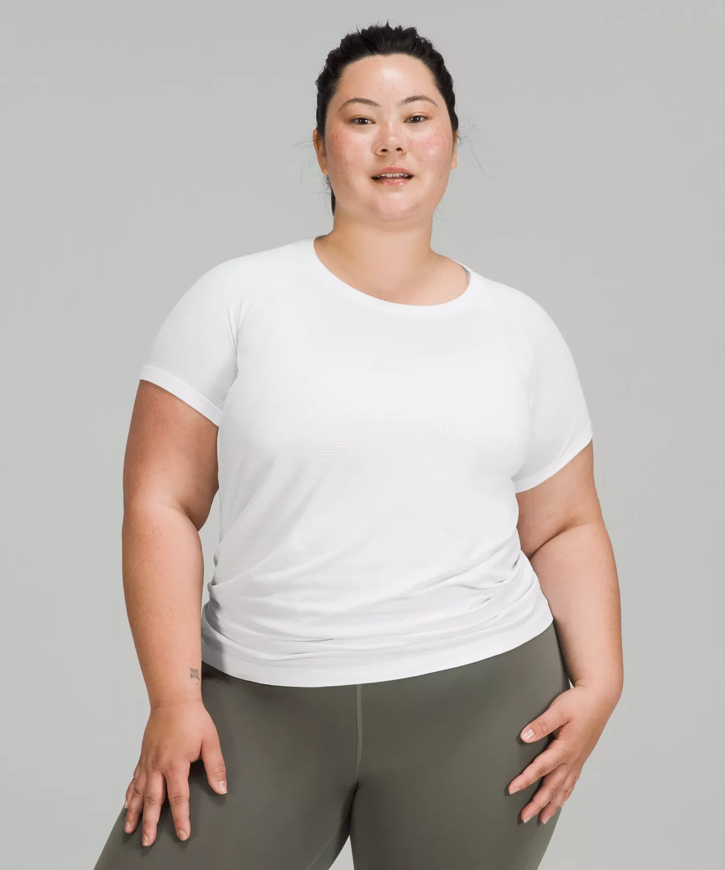 Swiftly Tech Short-Sleeve Shirt 2.0 Hip Length