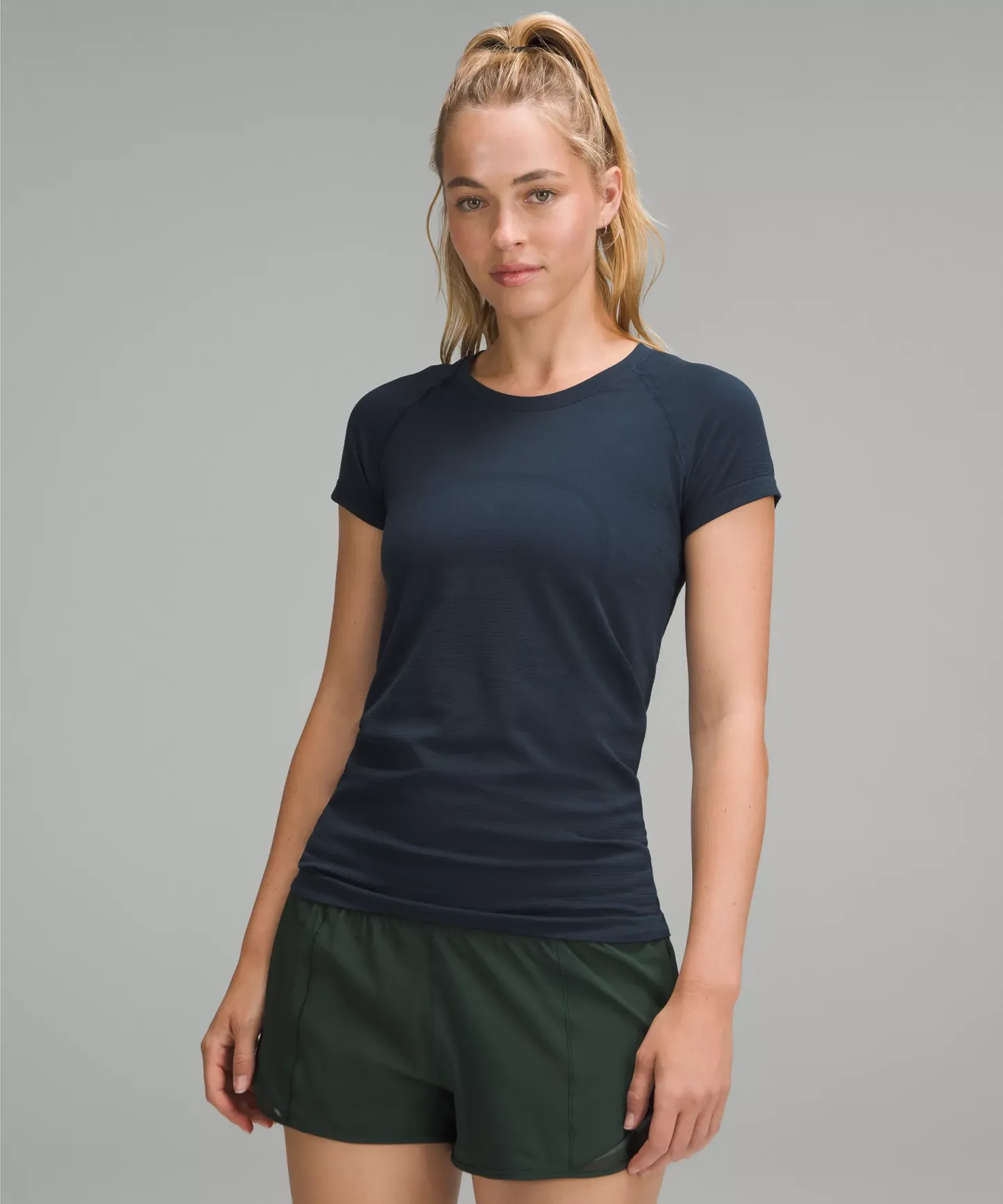 Swiftly Tech Short-Sleeve Shirt 2.0 Hip Length