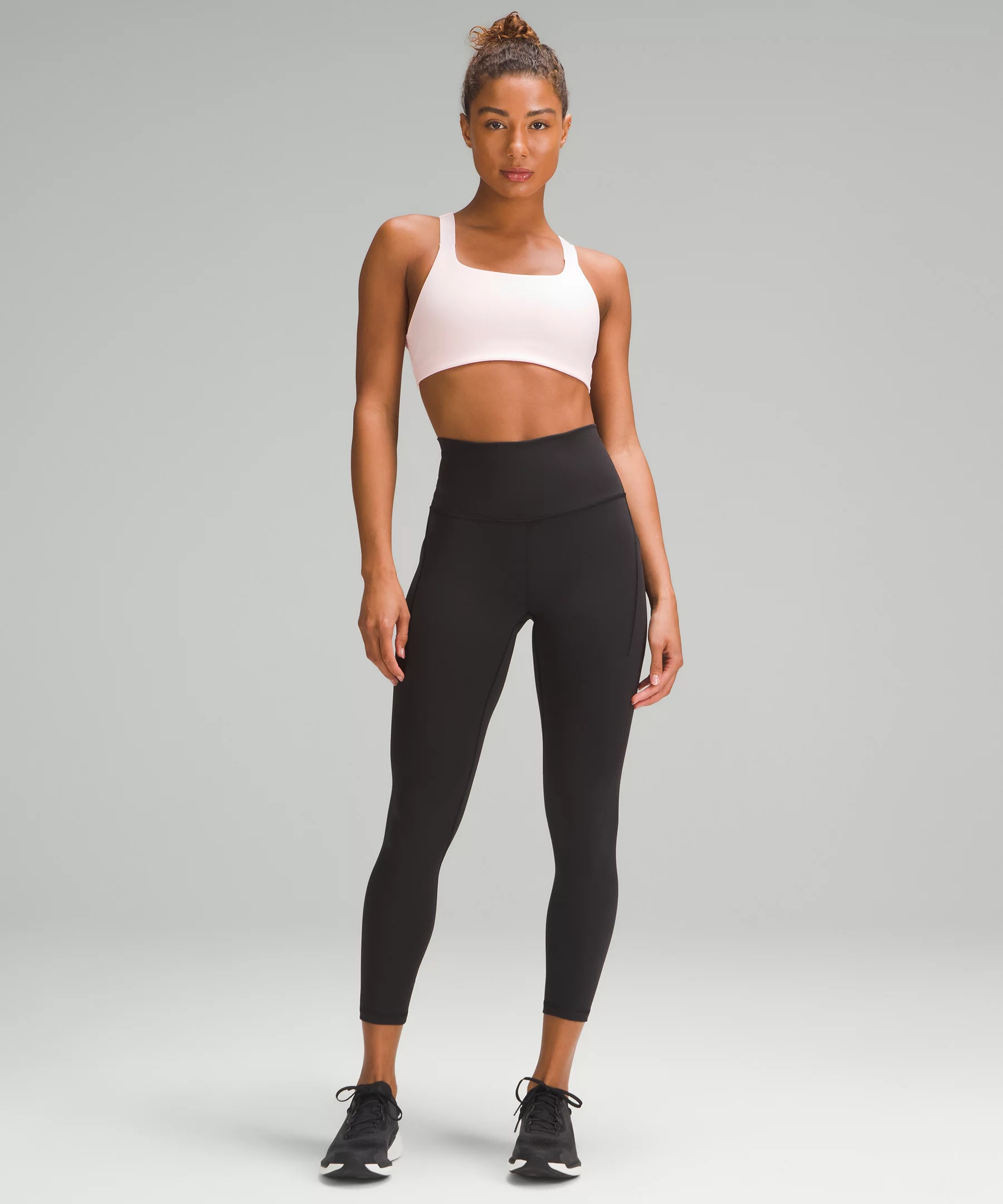 Ultralu Square-Neck Workout Bra Medium Support, B/C Cup