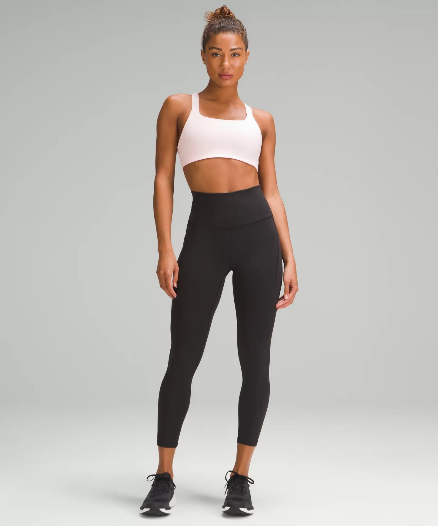 Ultralu Square-Neck Workout Bra Medium Support, B/C Cup