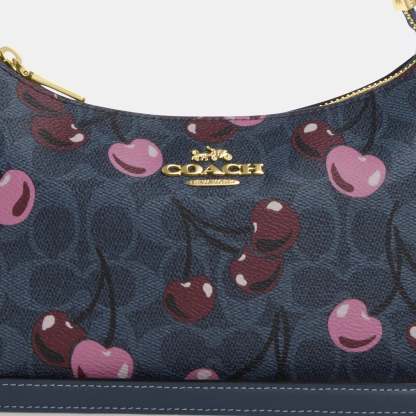 Coathtch Outlet Teri Shoulder Bag In Signature Canvas With Cherry Print