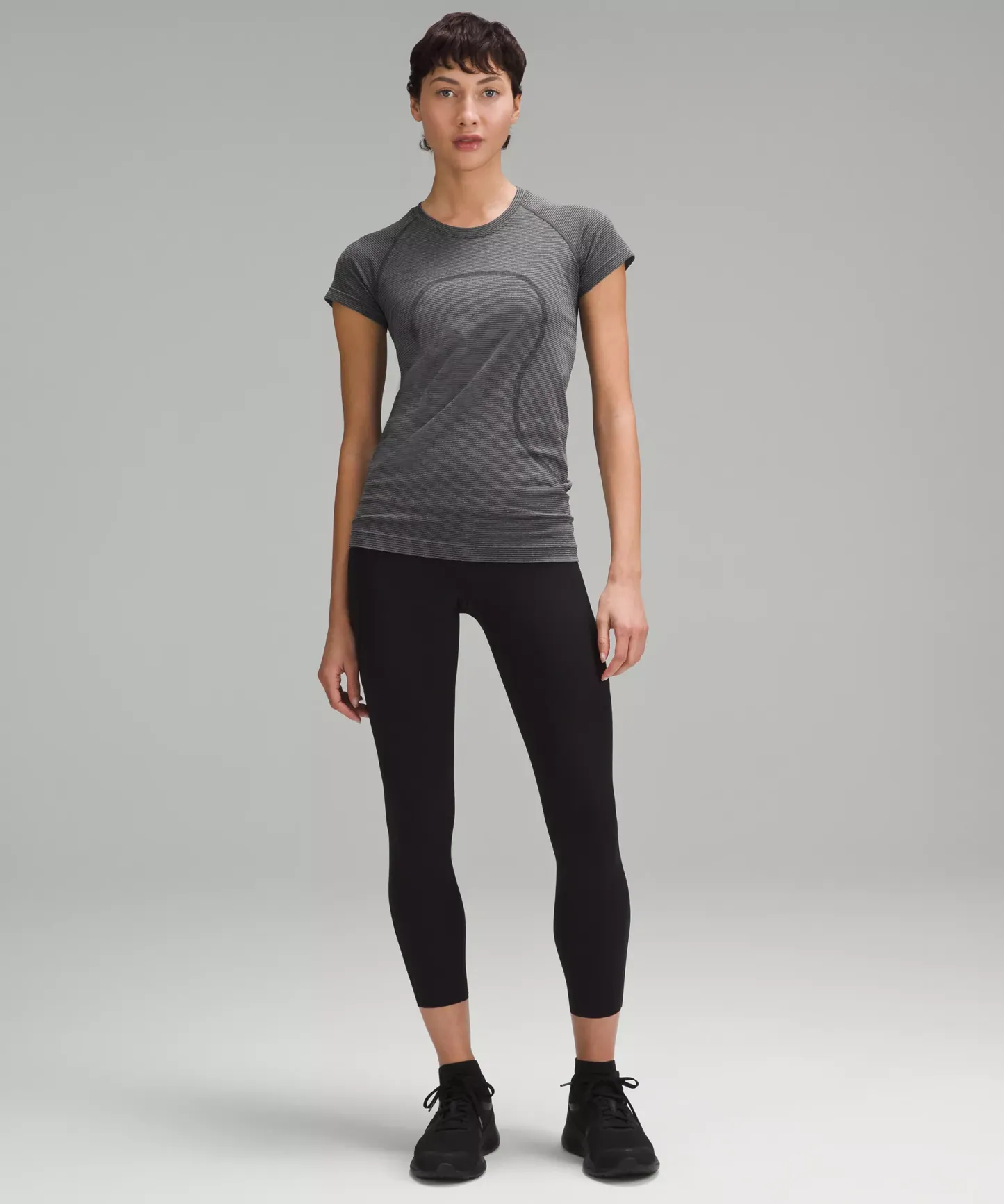 Swiftly Tech Short-Sleeve Shirt 2.0 Hip Length