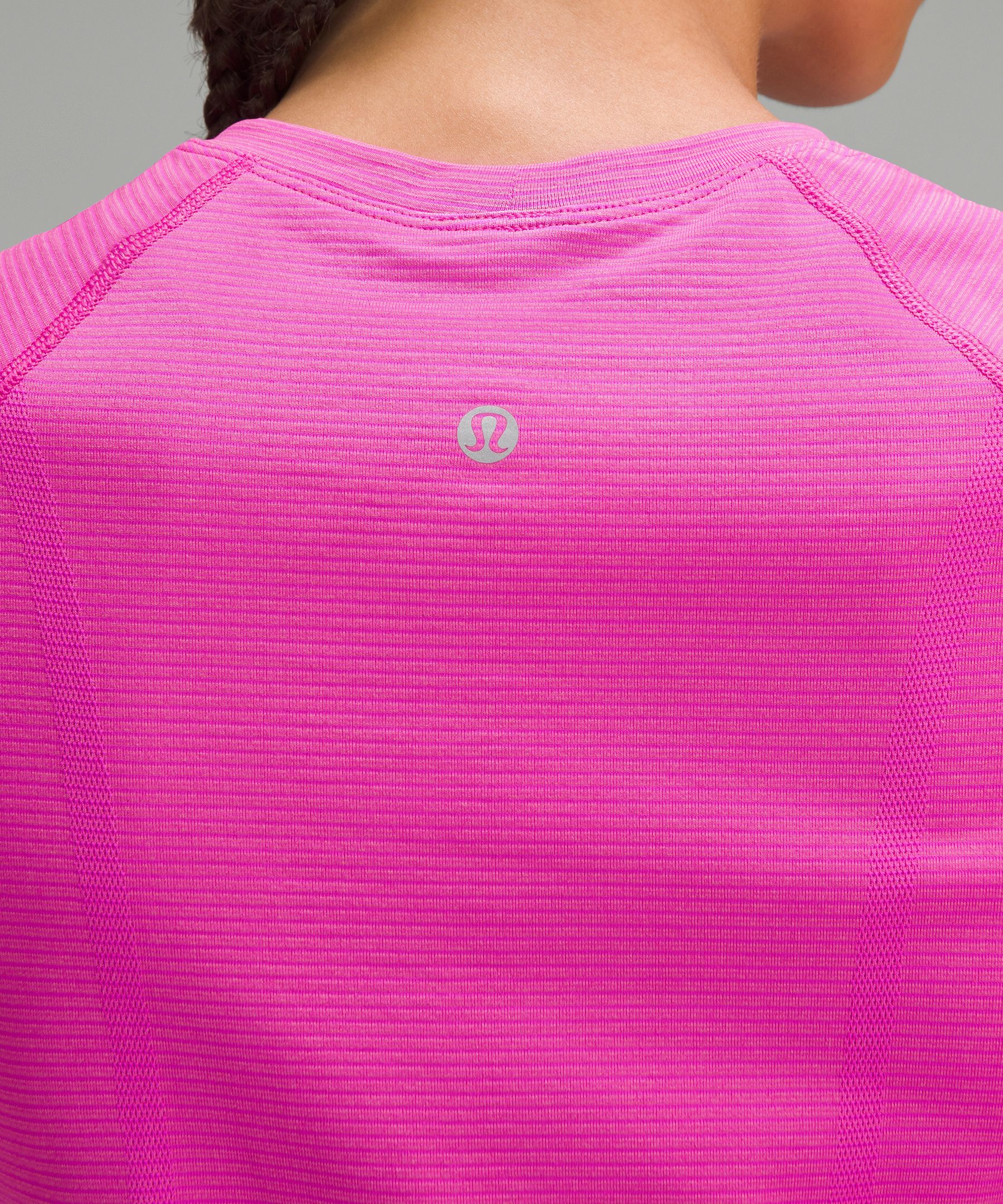 Swiftly Tech Short-Sleeve Shirt 2.0 Hip Length