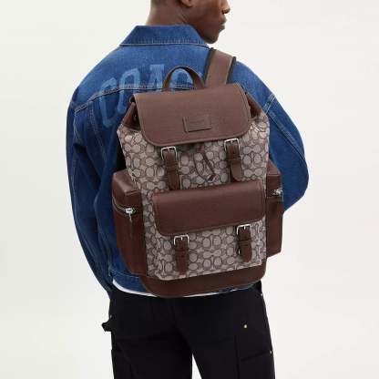 Coathtch Outlet Sprint Backpack In Signature Jacquard